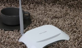 我家网络逆袭记：换了中兴路由器后，老妈再也不骂网卡了